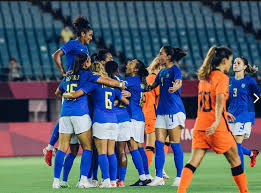 A partida entre brasil e zâmbia, válida pela terceira rodada da fase de grupos do futebol feminino nas olimpíadas, terá transmissão do canal aberto globo e dos canais fechados sportv e bandsports. 9xmeziumfs3anm