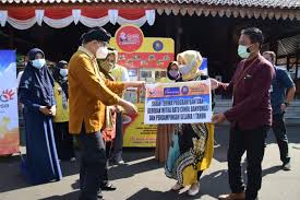 We did not find results for: Bakol Peso Serahkan Bantuan Gerobag Cimol Csr Bank Jateng Dan Bpr Bkk Purwokerto Radar Banyumas
