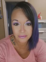 Sunlit plumeria. Oil in a mint tin. 🌸