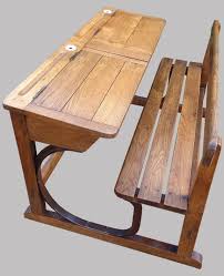 Ancien Pupitre D Ecolier 2 Places En Bois Marcel Roy Fabricant Mobilier Scolaire A Paris Mobilier Scolaire Pupitres Bois
