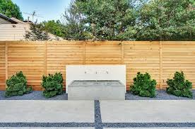 Sichtschutz Fur Garten Selber Bauen Aus Holz Glas Metal Oder Stoff Sichtschutz Garten Holz Holzwand Garten Sichtschutz Garten Selber Bauen