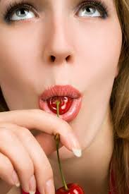 112,337 Cherry Eat Stock Photos