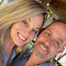 What are good seafood or Mexican places to eat in Gulf Shores?