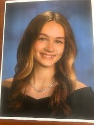 Susan Lamothe's Instagram, Twitter & Facebook