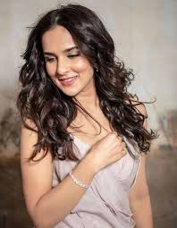 She began her career as an associate producer on the television and she has also worked as an. Fogg Ad Actress Name With Images And Instagram Profile Lyrics Story