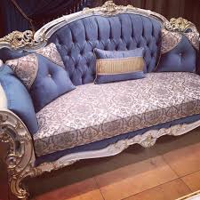 القصر الكويتي on instagram كنب كنبات مفروشات مجالس ديوانية ديوانيات كنب فاخر كلاسيك sofa furniture جلسه جلسات كنب فاخر كن mebel divan divanchik