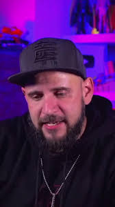 Miguel Saldate's Instagram, Twitter & Facebook