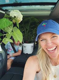 Amanda Frederickson (@amandafrederickson) • Threads, Say more