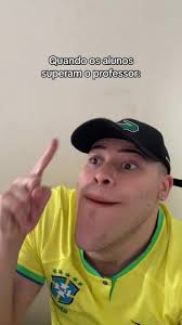 Aluno Superando Professor: Desafios e Conquistas