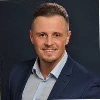 Daniel Rado's Instagram, Twitter & Facebook