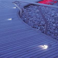 Chiswick Business Park Simes S P A Luce Per L Architettura Landscape Lighting Design Garden Lighting Design Outdoor Lighting