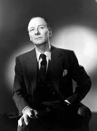 How he transforms and seeks justice after the. Gielgud Does Shakespeare S Greatest Hits The Official Masterworks Broadway Site