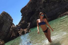 Kezdés dátuma 2016 november 13. A Miss World Hungary 2016 Os Gyoztese Bikiniben Spargazik A Tengerparton Sztarvilag