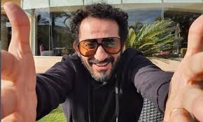 عادل_امام #احمد_حلمى #منى_زكى فرح احمد حلمى ومنى زكى. Ø£Ø­Ù…Ø¯ Ø­Ù„Ù…ÙŠ Ø³Ø§Ø®Ø±Ø§ Ù…Ù† ØªØµÙˆÙŠØ± Ù…Ù†Ù‰ Ø²ÙƒÙŠ ÙƒØ§Ù† Ù†ÙØ³ÙŠ Ø£Ø´ÙˆÙ Ø§Ù„Ù†Ø¸Ø§Ø±Ø© Ø§Ù„Ø¬Ø¯ÙŠØ¯Ø© ØµÙˆØ±Ø© Ø§Ù„Ù‚Ø¯Ø³ Ø§Ù„Ø¹Ø±Ø¨ÙŠ
