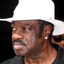 Peter Alessi's Instagram, Twitter & Facebook