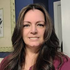 Debbie Wysong's Instagram, Twitter & Facebook