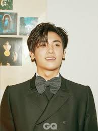 People of south korea in 2017. Park Hyung Sik Talks About Suits With December 2017 Gq Couch Kimchi Park Hyung Shik Park Hyung Sik Hyung Sik