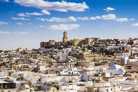 Tunisien participated in the algerian war in 1956.she was decommissioned and returned to the u.s. Tunisien Utrikespolitiska Institutet