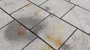 Rostflecken auf fliesen entfernen mit essig hilft ihre zahnpaste nachts, können sie die rostflecken eventuell mit etwas essig von ihren fliesen entfernen. Rostflecken Auf Fliesen Entfernen I Einfach Schnell Ruckstandsfre