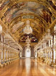 Herrenchiemsee is a palace which was never intended to be residential it was rather symbolic of the absolute monarchic rule of ludwig ii of bavaria. Chateau De Versailles On Twitter Museumweek Differencemw Same But Different Will You Be Able To Distinguish The Original Hall Of Mirrors From Its German Little Sister What Differences Do You