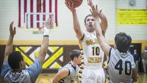 Monroe Central's Combs has last shot