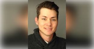 Dustin Denton's Instagram, Twitter & Facebook