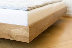 Verndert sich bei belastung und gleicht sich der krperform an offenporig die matratze wird in vakuumiertem zustand angeliefert. Wolke 7 Beds From Ondo Architonic