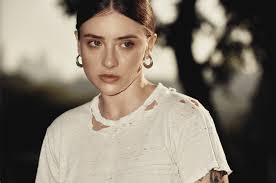 Circuit Des Yeux "The Manatee (A Story of This World Pt. III)"