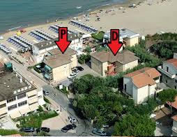 60 circa nel seminterrato come cantina e magazzino, 70 coperti, dehor, cedesi in affitto d'azienda mura ed attività comprensivo di tutte le. Appartamenti Vacanze Sul Mare A San Vincenzo Toscana