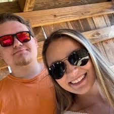 Katelyn Hendricks's Instagram, Twitter & Facebook