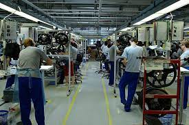 Contract de muncă și pachet. Autoliv CreeazÄ 1 000 De Noi Locuri De MuncÄ In Sfantu Gheorghe