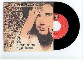 Watch the video for amarsi un po' from lucio battisti's le avventure di lucio battisti e mogol for free, and see the artwork, lyrics and similar artists. Popsike Com Lucio Battisti Amarsi Un Po Si Viaggiare Prima Stampa Usa 45 Giri 7 Raro Ps Auction Details