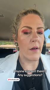 Sarah Too Elgin Eyeball