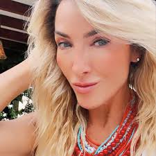 clubmural (@redcarpetclub) · Instagram 照片和视频