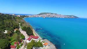 5 kasım, sinop'ta plaj, deniz sezonu halen devam etmekte. Dogasi Denizi Ve Tarihiyle Turistlerin Gozdesi Sinop Son Dakika Haberleri