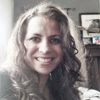 Donna Cann's Instagram, Twitter & Facebook