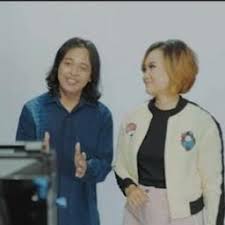 Download mp3 wanti warsa lirik dan video mp4 gratis. Wanti Warsa Song Lyrics And Music By Widi Widiana Feat Dek Ulik Arranged By Nsf Dex Dwix 169 On Smule Social Singing App