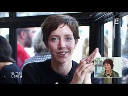 Anny duperey a joué dans un éléphant ça trompe énormément au côté de claude brasseur, mort ce mardi 22 décembre à 84 ans. Dans La Tete D Anny Duperey Par Sara Giraudeau Youtube