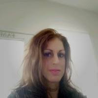 Kari Costello's Instagram, Twitter & Facebook