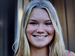 Julia House (@JuliaKateHouse)