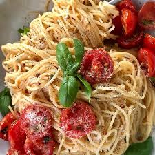 Pasta sauce, water, mozzarella cheese, elbow macaroni, diced tomatoes. Summergardenpasta Instagram Posts Gramho Com