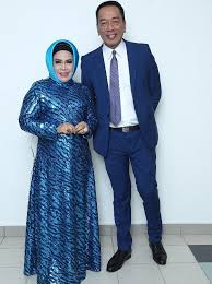 M ramli, hassan a ramli, may s ramli, may shamma, may alramli. Biodata Dan Latar Belakang Datuk Ramli Ms Juri Gegar Vaganza 2019 Iluminasi