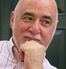 Christopher Whyte — FdE