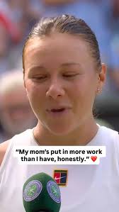 Amanda Anisimova thanked her mom for everything after the Wimbledon final  🥹