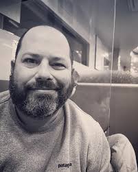 PSA: When can you lose the function of half of your face and it's not a  stroke? When you have Bell's Palsy. Fun fact