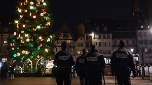 Tout juste un an après l'attentat d…e strasbourg, un dispositif de sécurité renforcé est mis en place et cela implique bon nombre de complications en terme de circulation. Attentat Au Marche De Noel De Strasbourg 5 Nouvelles Interpellations