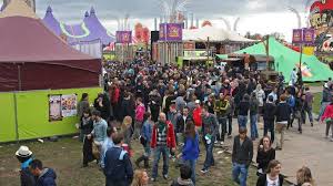 Paaspop gaat 2016 alvast spetterend en knallend van start met een keur van (inter)nationaal gevierde acts die vrijdag 25, zaterdag 26 en zondag 27 maart 2016 festivalterrein de de molenheide. Tv Schijndel Paaspop