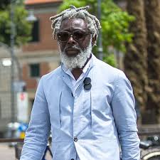 Just like loose hair, you want to part your locs into four sections. 45 Best Dreadlock Styles For Men 2021 Guide