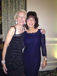25th Anniversary Of The Women S Hospital At Saddleback Memorial I Was Honored At The Gala For My Contribution T Fashion Sleeveless Formal Dress Formal Dresses