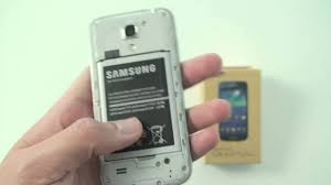 Bei sammobile hat man schon mal ein video veröffentlicht, welches zeigt, was. Samsung Galaxy S4 Mini Schwarz Ab 159 00 Preisvergleich Bei Idealo De